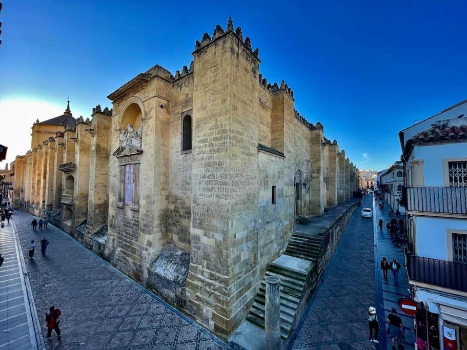 Newmezquita1 Magnificas Vistas A Mezquita Catedral Apartment Kordoba Bagian luar foto